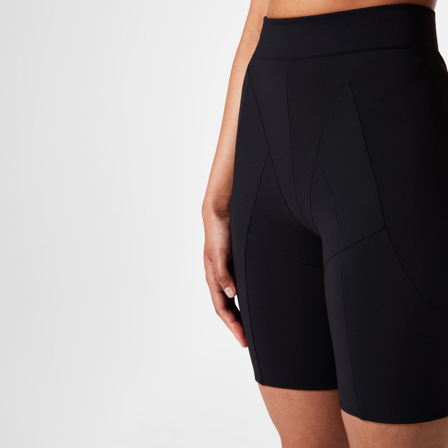 REKA Shorts